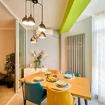 Brooklyn And Pool - Parking Apartman *