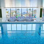 Brooklyn And Pool - Parking Apartman