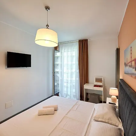 Brooklyn And Pool - Parking * Mamaja