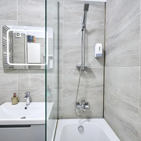 Apartament Brooklyn And Pool - Parking Mamaja