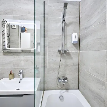 Apartment Brooklyn And Pool - Parking Mamaia