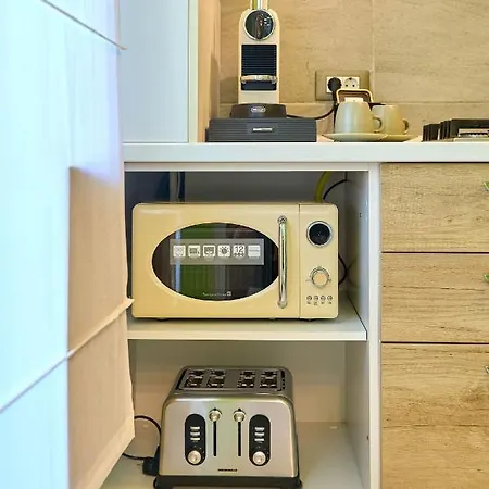 Brooklyn And Pool - Parking *